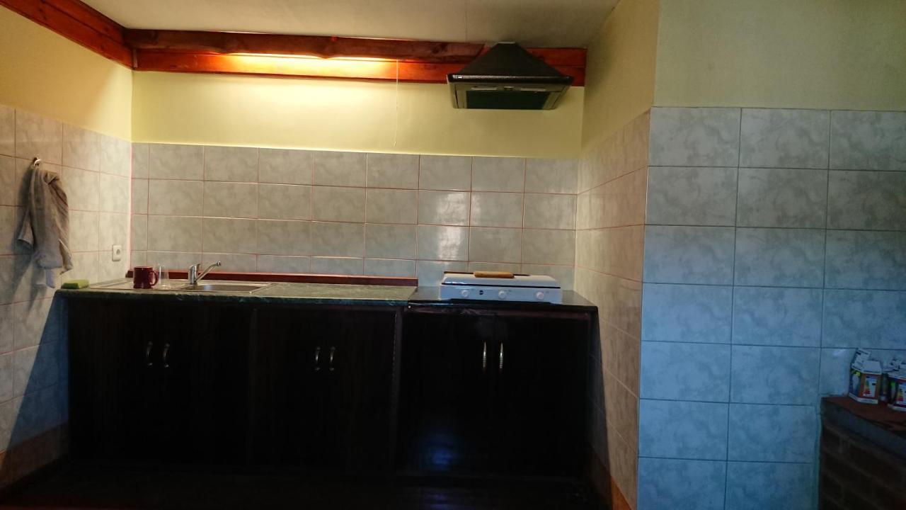 Dzivoklis Pirmie Zalmezi Apartamento Jurkalne Exterior foto