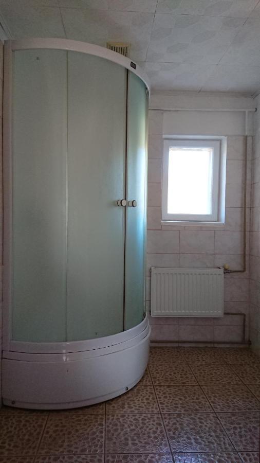 Dzivoklis Pirmie Zalmezi Apartamento Jurkalne Exterior foto